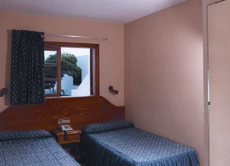 Bungalows Playa Limones Playa Blanca  Quarto foto